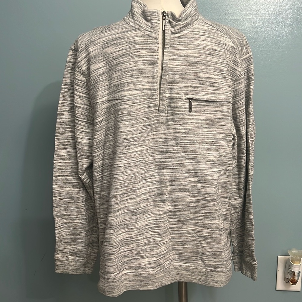 Tommy Bahama men’s extra large, big and tall, pullover shirt, gray/white mix